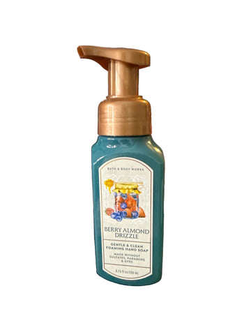 Bath & Body Works Pistachio Milk & Honey Hand Soap (Copy)